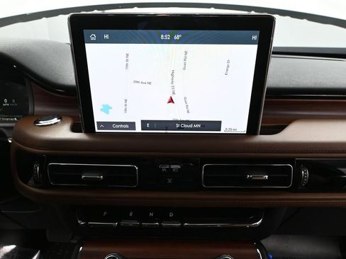 Used 2023 Lincoln Aviator Reserve image 31