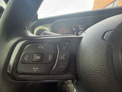 Used 2024 Jeep Gladiator Sport AWD/4WD image 21