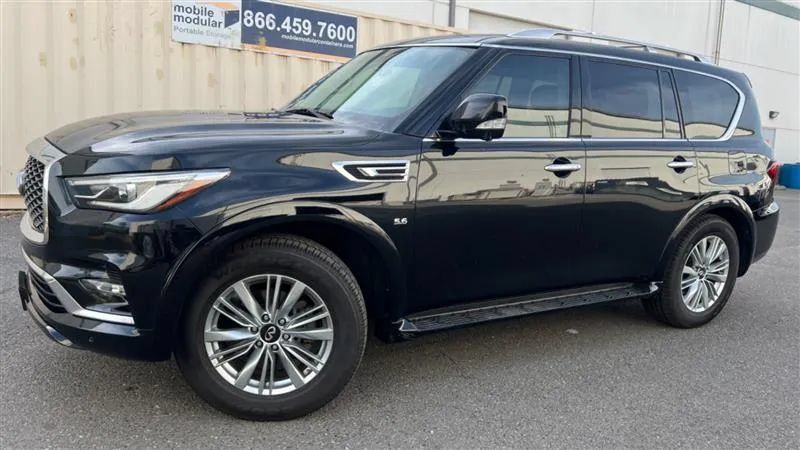 Used 2019 INFINITI QX80 Luxe w/ 22" Wheel Package RWD image 2