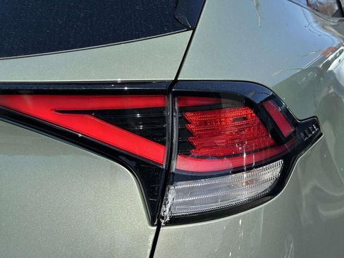 Certified 2025 Kia Sportage X-Line w/ Premium Package image 10