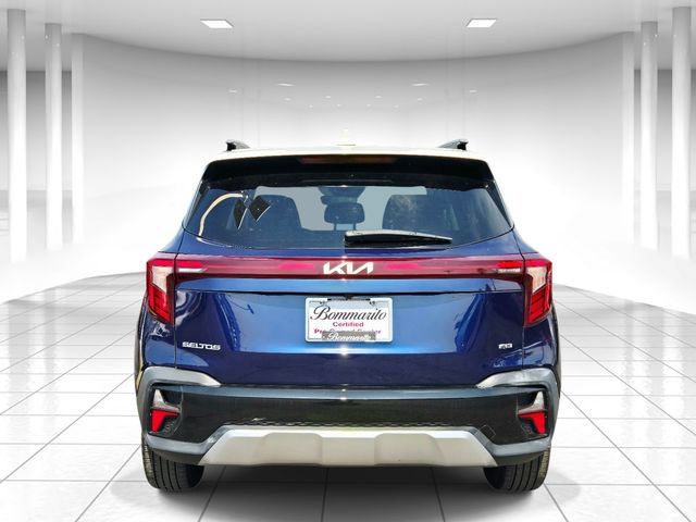 Used 2024 Kia Seltos S AWD/4WD image 4