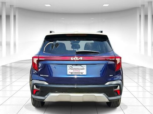 Used 2024 Kia Seltos S AWD/4WD image 4