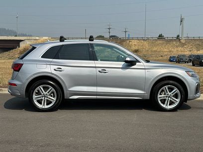 Used 2023 Audi Q5 e Premium w/ Convenience Package