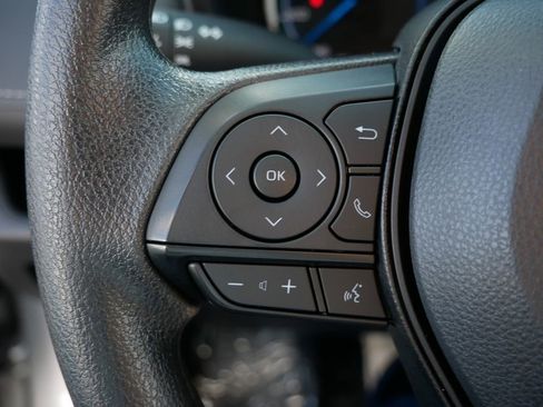 Certified 2025 Toyota RAV4 LE AWD/4WD image 27