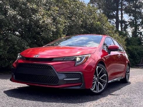 Used 2020 Toyota Corolla SE FWD image 3