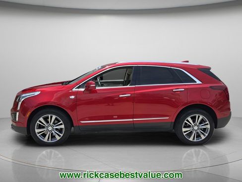 Used 2024 Cadillac XT5 Premium Luxury FWD image 3