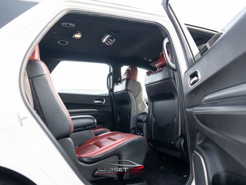 Used 2018 Dodge Durango SRT w/ SRT Interior Appearance Group image 17