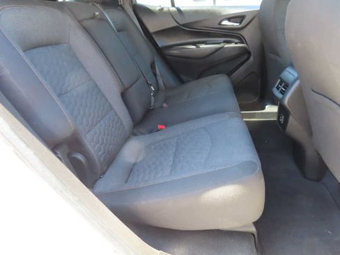 Used 2021 Chevrolet Equinox LT AWD/4WD image 15
