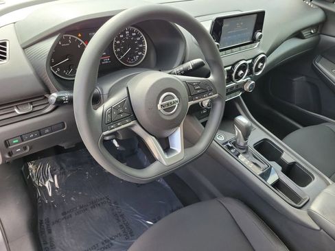 Certified 2021 Nissan Sentra S image 20