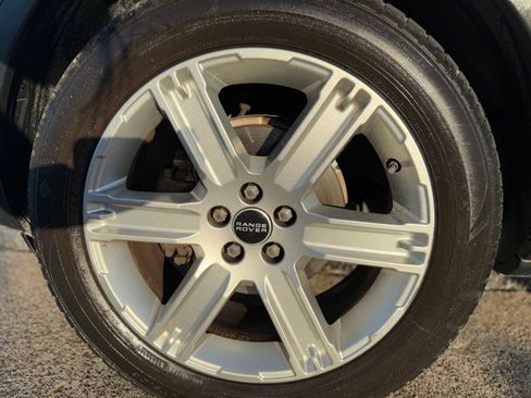 Used 2015 Land Rover Range Rover Evoque Pure Plus image 27