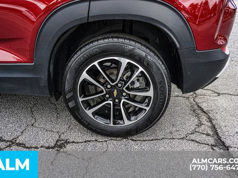 Used 2024 Chevrolet TrailBlazer LT FWD image 13