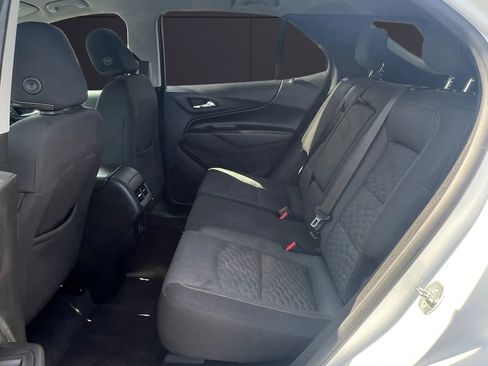 Used 2020 Chevrolet Equinox LT image 10
