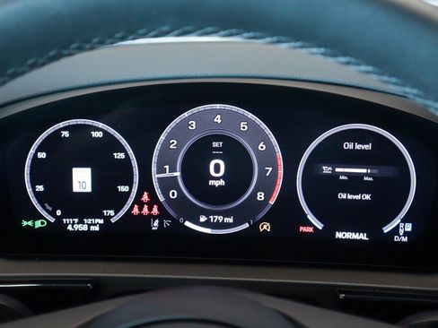 Certified 2026 Porsche Cayenne AWD/4WD image 15