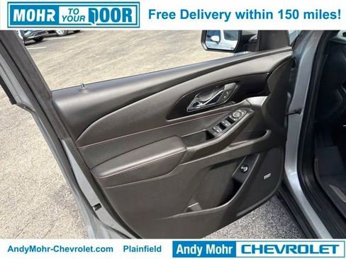 Used 2023 Chevrolet Traverse RS w/ LPO, Floor Liner Package AWD/4WD image 11