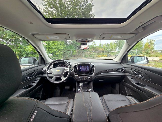 Used 2021 Chevrolet Traverse Premier w/ Redline Edition AWD/4WD image 15