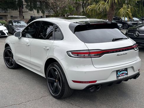 Used 2020 Porsche Macan Turbo image 10
