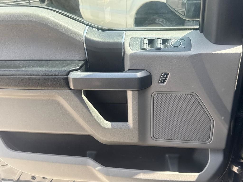 Used 2019 Ford F150 XLT AWD/4WD image 17