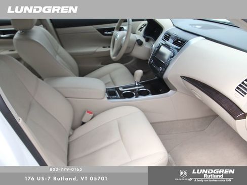 Used 2013 Nissan Altima 2.5 SL w/ Technology Pkg FWD image 20