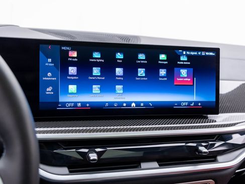 Certified 2026 BMW X7 M60i AWD/4WD image 25