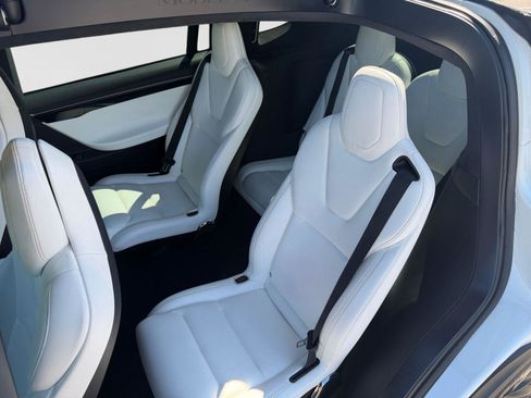 Used 2018 Tesla Model X 100D AWD/4WD image 41