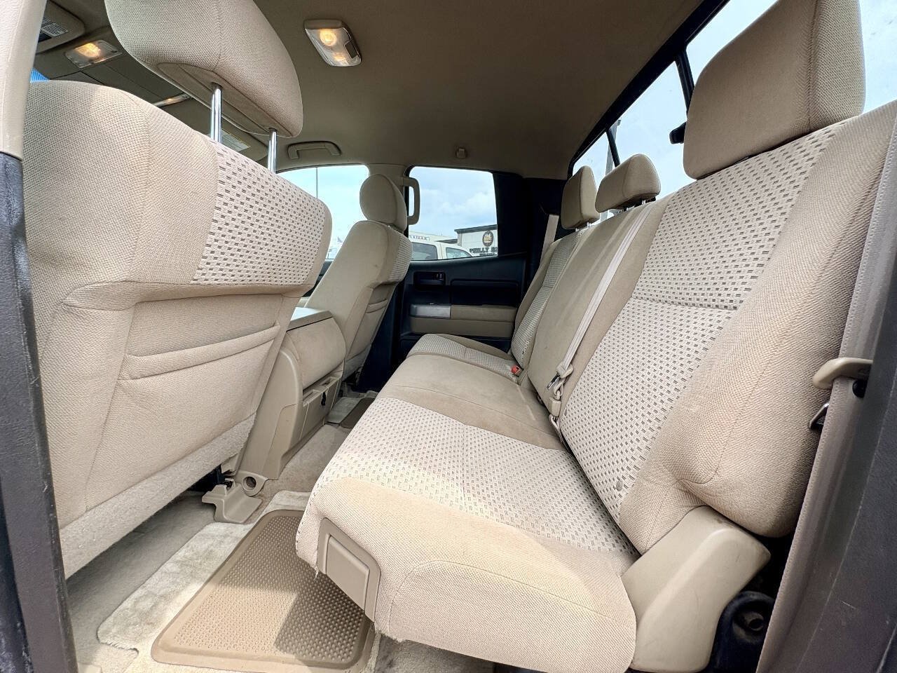 Used 2008 Toyota Tundra 4x4 Double Cab w/ Tow Pkg image 19
