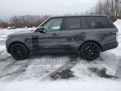 Used 2019 Land Rover Range Rover Supercharged image 2