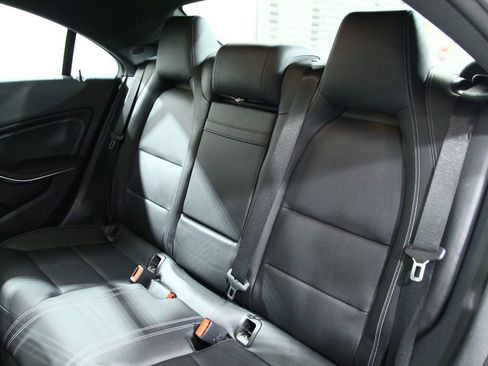 Certified 2019 Mercedes-Benz CLA 250 4MATIC image 29