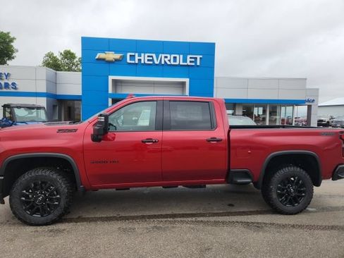 New 2026 Chevrolet Silverado 3500 LTZ w/ LTZ Plus Package AWD/4WD image 1