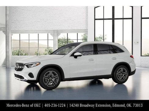 Used 2026 Mercedes-Benz GLC 300 4MATIC image 37