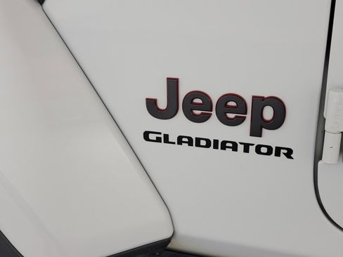 Used 2022 Jeep Gladiator Rubicon w/ LED Lighting Group image 10