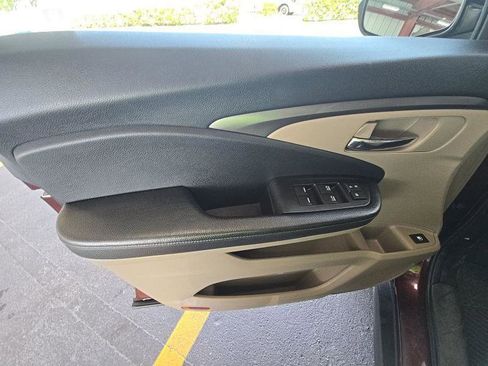 Used 2018 Honda Pilot EX image 7