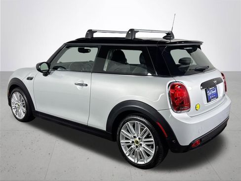 Used 2023 MINI Cooper SE image 8