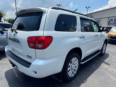 Used 2016 Toyota Sequoia Platinum AWD/4WD image 5