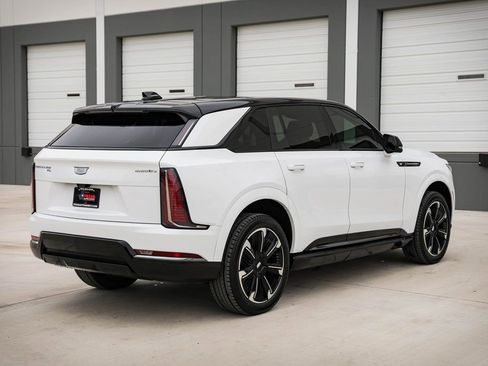 Used 2025 Cadillac Escalade IQ Sport 2 image 7