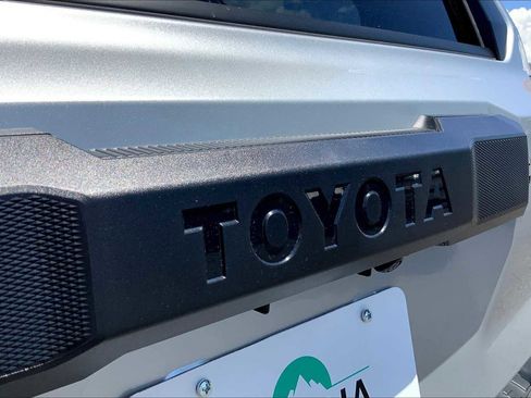 Certified 2025 Toyota 4Runner SR5 image 28