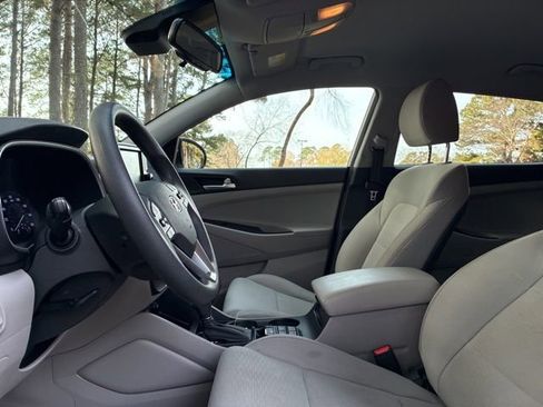 Used 2020 Hyundai Tucson SEL image 21