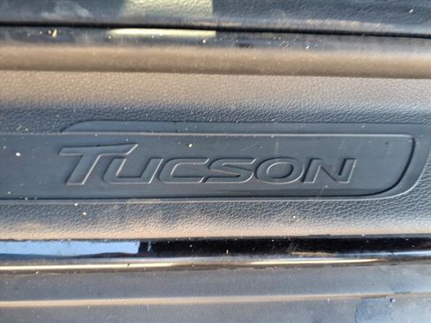 Used 2018 Hyundai Tucson SE image 19