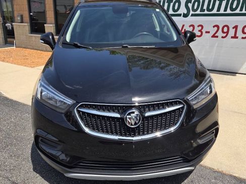 Used 2019 Buick Encore Preferred FWD image 3