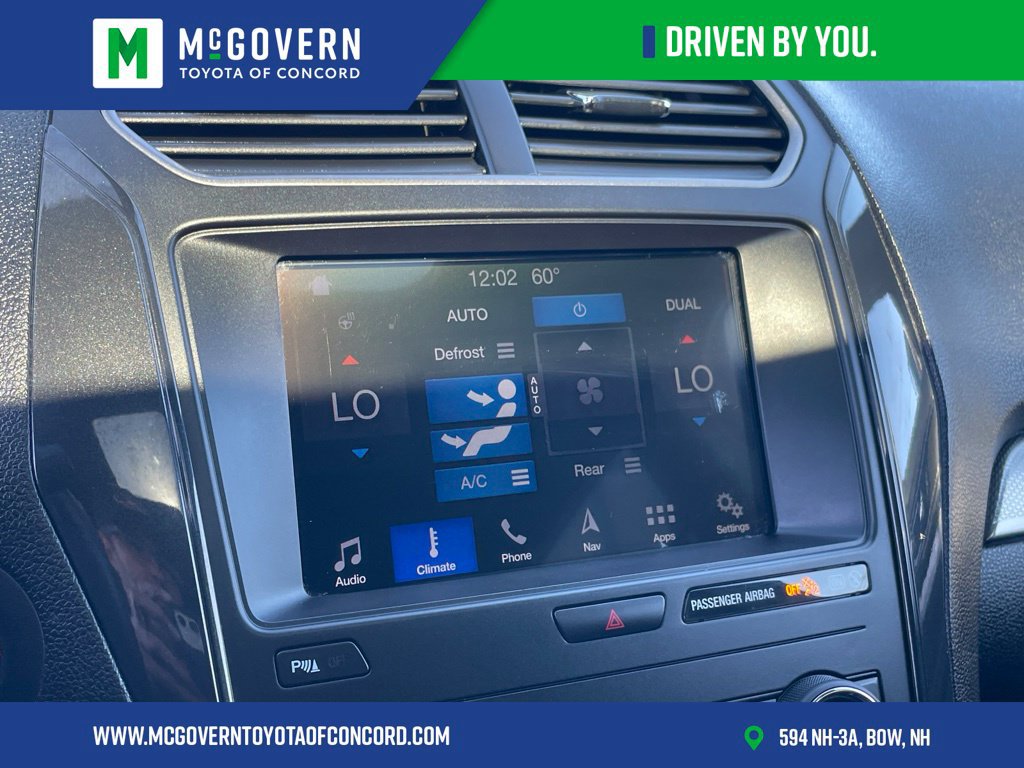 Used 2019 Ford Explorer XLT w/ Equipment Group 202A AWD/4WD image 32