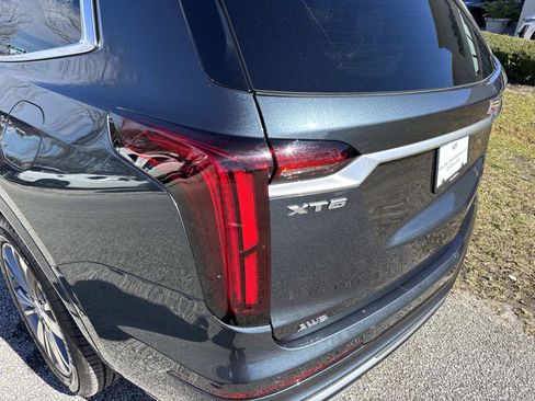 Used 2020 Cadillac XT6 Premium Luxury w/ Platinum Package image 12