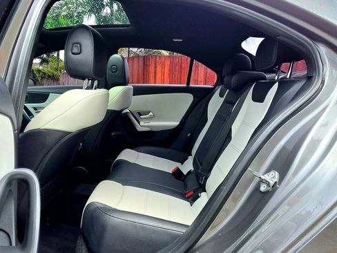Used 2019 Mercedes-Benz A 220 image 6
