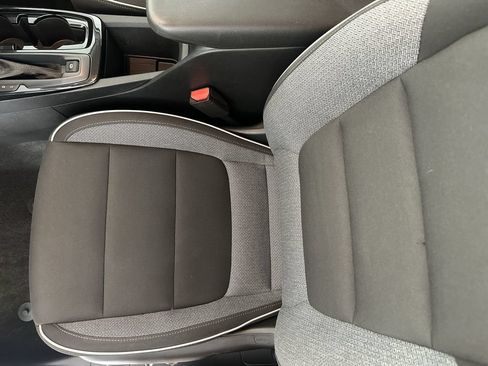Used 2022 Chevrolet TrailBlazer LT w/ LPO, Blackout Package AWD/4WD image 22