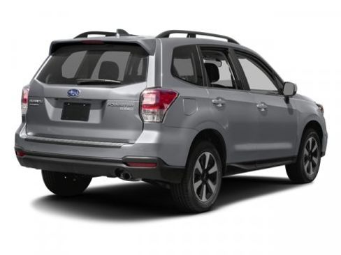 Used 2017 Subaru Forester 2.5i Limited image 5