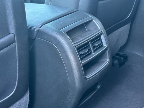 Used 2025 Cadillac XT5 Luxury w/ LPO, Red Accent Package image 15