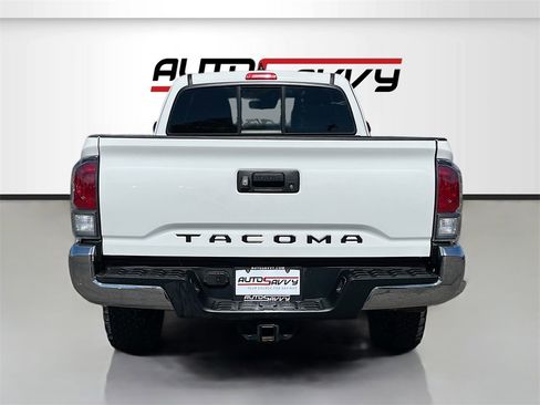 Used 2023 Toyota Tacoma TRD Off-Road image 6
