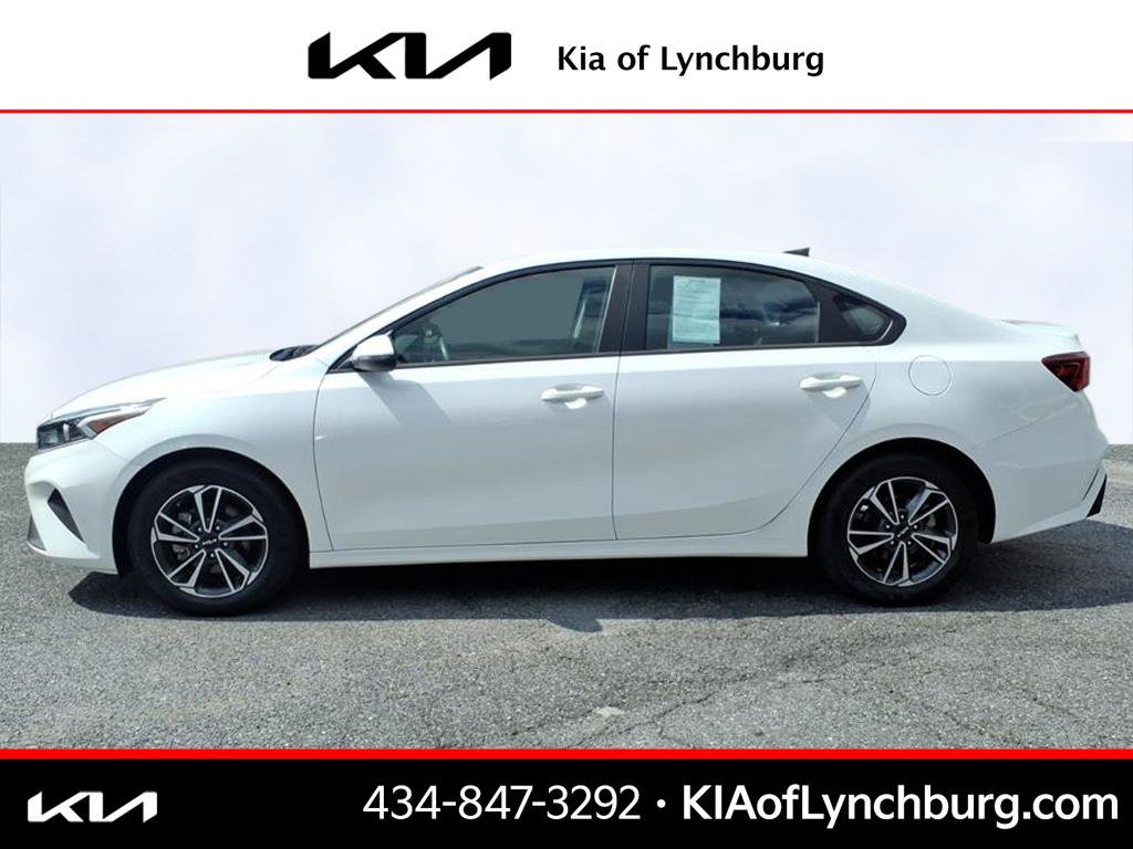 Used 2024 Kia Forte LXS w/ LXS Technology Package FWD image 7