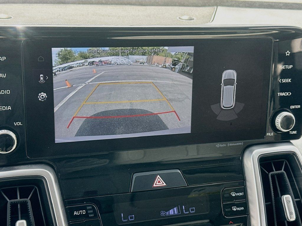 Certified 2022 Kia Sorento S FWD image 14