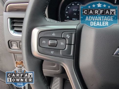 Used 2024 Chevrolet Suburban LT RWD image 21