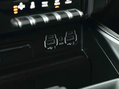 Used 2019 RAM 1500 Limited w/ Advanced Safety Group RWD image 34