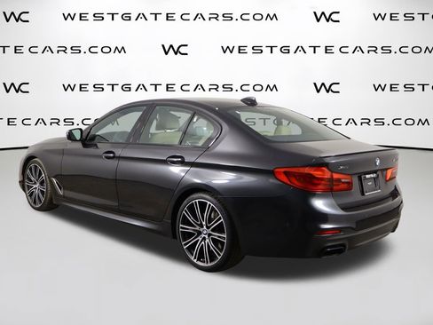 Used 2019 BMW M550i xDrive image 43